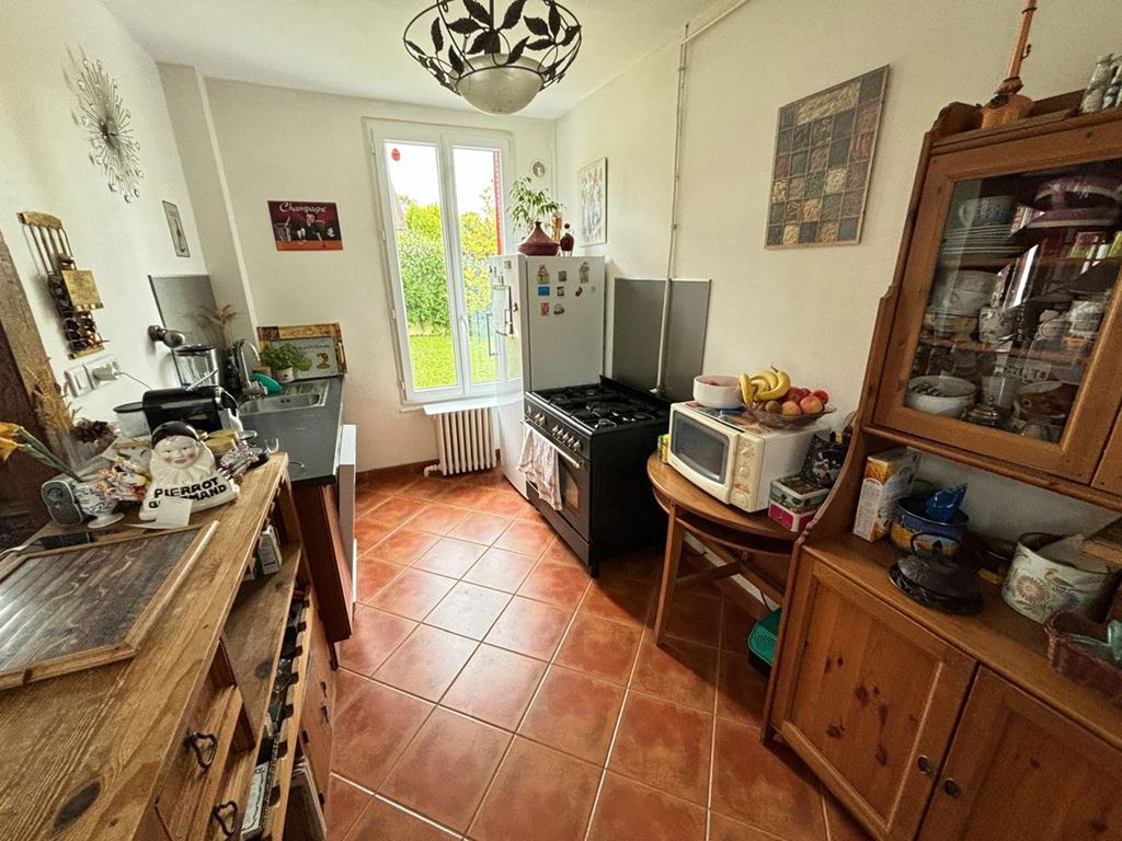 Maison 384 900 €