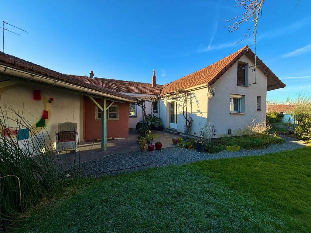 Maison 349 900 €